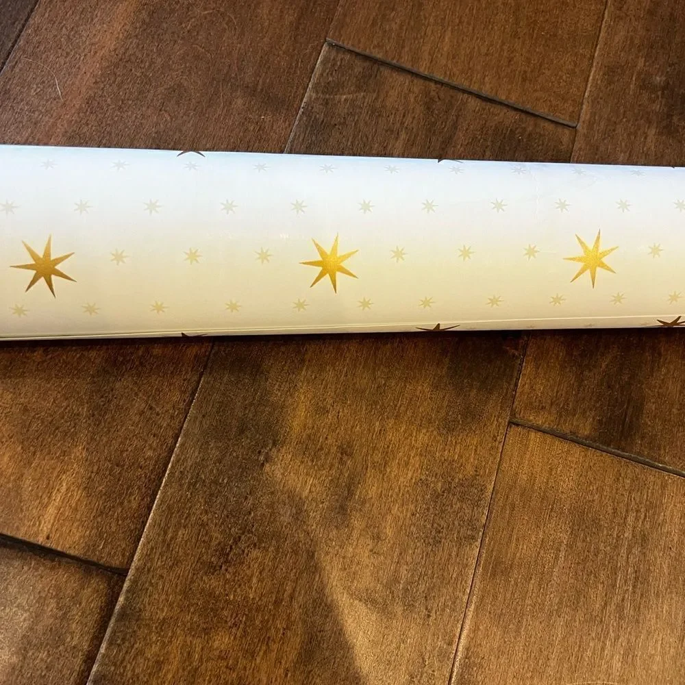 Anthropologie Stella Star Wallpaper White with Gold Stars